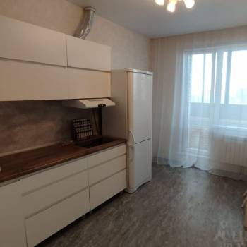 Сдается 1-комнатная квартира, 39 м²