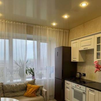 Продается 1-комнатная квартира, 38,6 м²