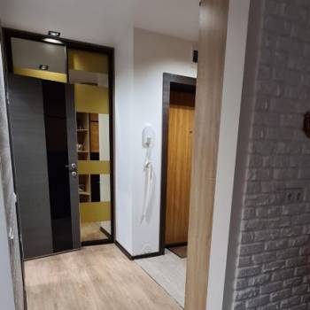 Продается 1-комнатная квартира, 35 м²