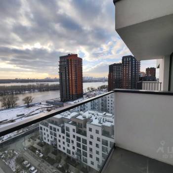 Продается 1-комнатная квартира, 50 м²