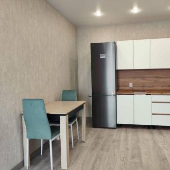 Продается 1-комнатная квартира, 50 м²