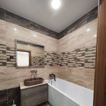 Продается 1-комнатная квартира, 50 м²