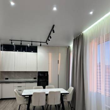 Сдается 2-х комнатная квартира, 76,2 м²