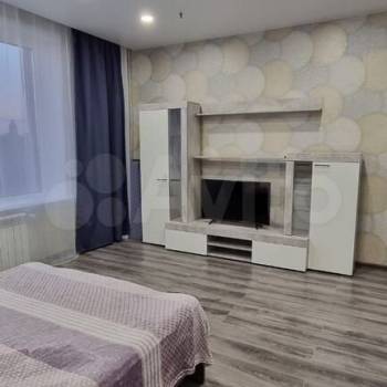 Продается 1-комнатная квартира, 42,9 м²