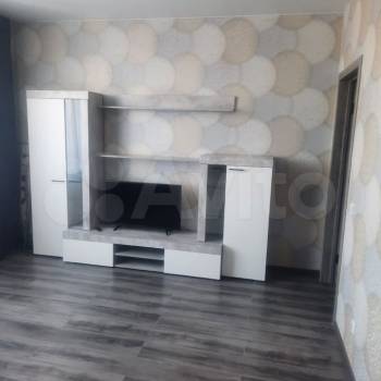 Продается 1-комнатная квартира, 42,9 м²