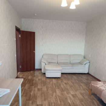 Продается 1-комнатная квартира, 36,7 м²