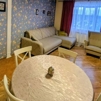 Продается 2-х комнатная квартира, 72,6 м²