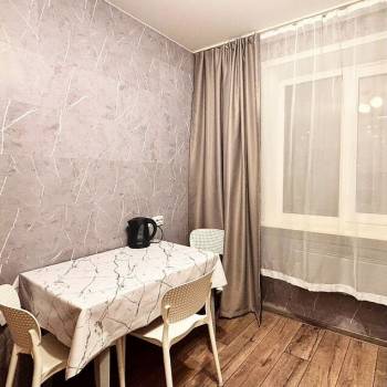 Сдается 2-х комнатная квартира, 53 м²