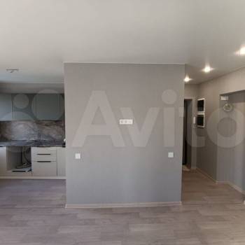 Продается 1-комнатная квартира, 33 м²