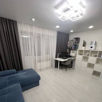 Продается 3-х комнатная квартира, 54 м²