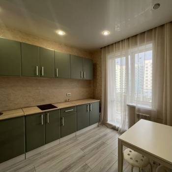 Сдается 2-х комнатная квартира, 59 м²