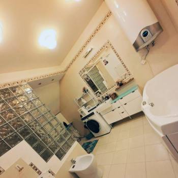 Продается 3-х комнатная квартира, 135 м²