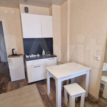 Продается 1-комнатная квартира, 27 м²