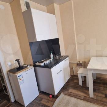 Продается 1-комнатная квартира, 27 м²
