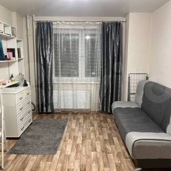 Продается 1-комнатная квартира, 45,7 м²