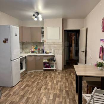 Продается 1-комнатная квартира, 45,7 м²