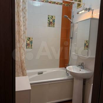 Продается 2-х комнатная квартира, 42 м²