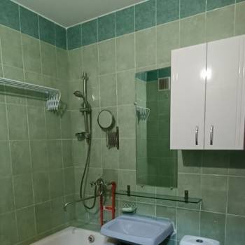 Продается 1-комнатная квартира, 37 м²