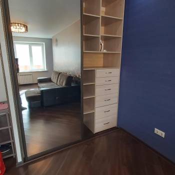 Сдается 1-комнатная квартира, 46 м²