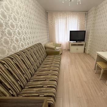 Сдается 1-комнатная квартира, 39 м²