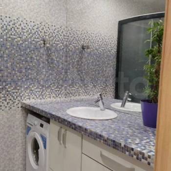 Продается 2-х комнатная квартира, 72,7 м²