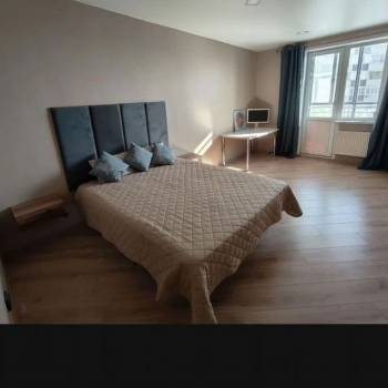 Продается 2-х комнатная квартира, 72,7 м²