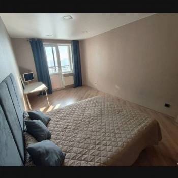 Продается 2-х комнатная квартира, 72,7 м²