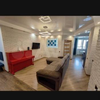 Продается 2-х комнатная квартира, 72,7 м²