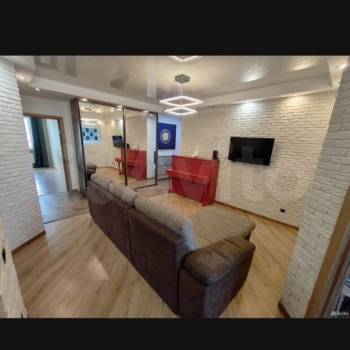 Продается 2-х комнатная квартира, 72,7 м²