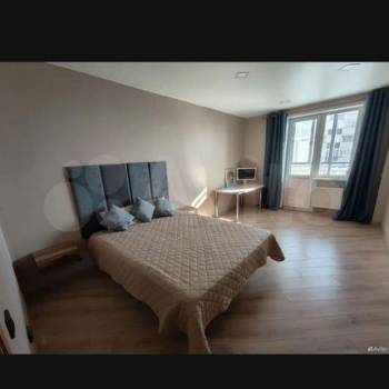 Продается 2-х комнатная квартира, 72,7 м²