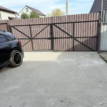 Продается Дом, 181 м²