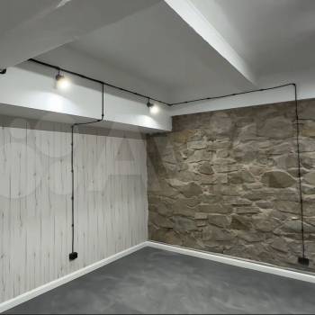 Сдается Нежилое помещение, 140 м²