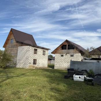 Продается Дом, 200 м²