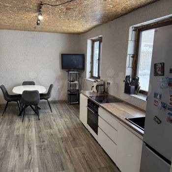 Продается Дом, 200 м²