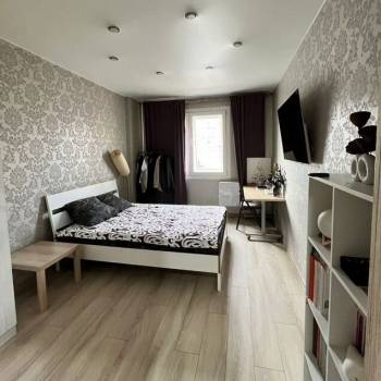 Продается 1-комнатная квартира, 41,8 м²