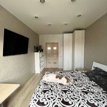 Продается 1-комнатная квартира, 41,8 м²