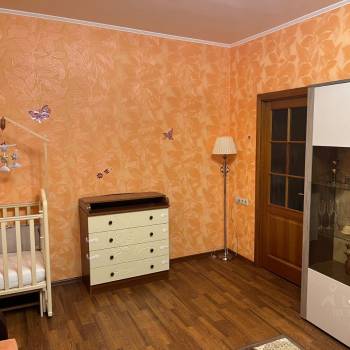 Продается 1-комнатная квартира, 44,5 м²