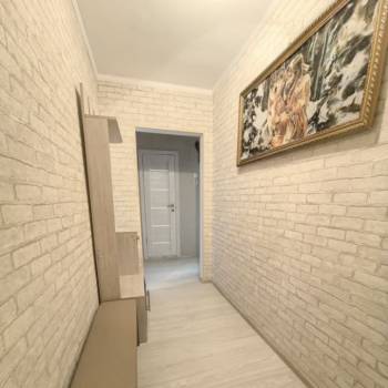 Продается 1-комнатная квартира, 42,9 м²