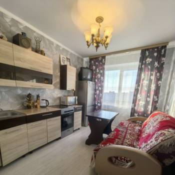 Продается 1-комнатная квартира, 42,9 м²