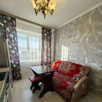 Продается 1-комнатная квартира, 42,9 м²