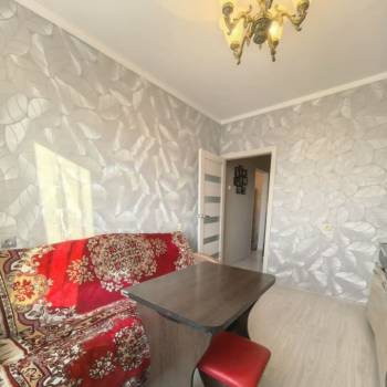 Продается 1-комнатная квартира, 42,9 м²