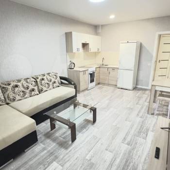 Сдается 1-комнатная квартира, 55 м²