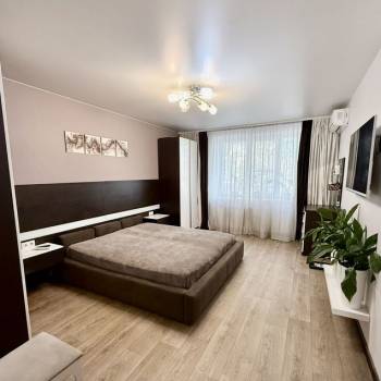 Продается 3-х комнатная квартира, 97 м²