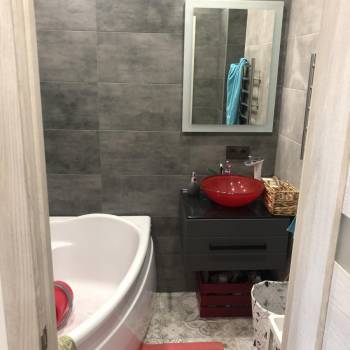 Продается 2-х комнатная квартира, 49 м²