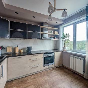 Сдается Многокомнатная квартира, 64 м²