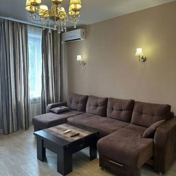 Продается Многокомнатная квартира, 106 м²