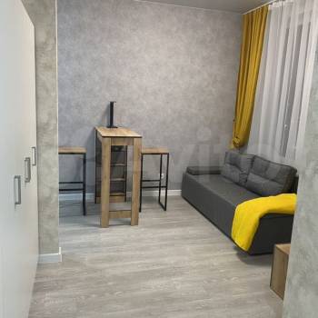 Сдается 1-комнатная квартира, 42 м²