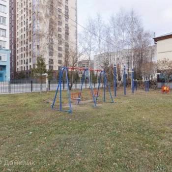 Продается 1-комнатная квартира, 37 м²