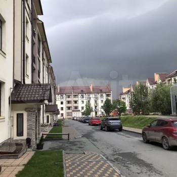 Продается 1-комнатная квартира, 44 м²