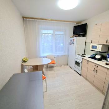 Сдается 2-х комнатная квартира, 54 м²